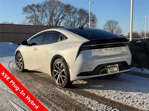 Used 2024 Toyota Prius Prime image 5