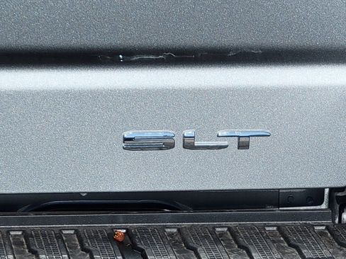 New 2026 GMC Sierra 1500 SLT w/ SLT Premium Package image 10