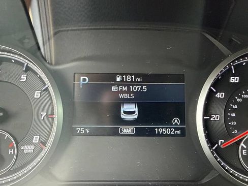Used 2023 Hyundai Santa Fe SE AWD/4WD image 11