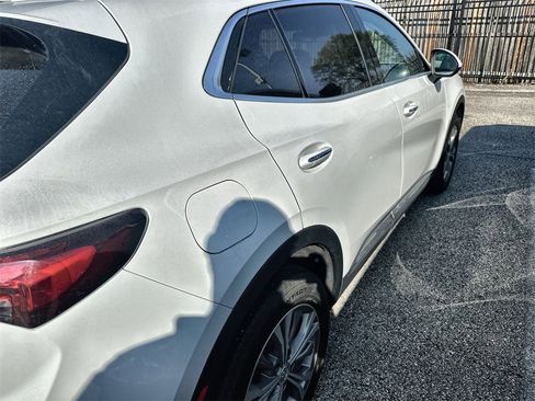 Used 2022 Buick Envision Preferred image 10