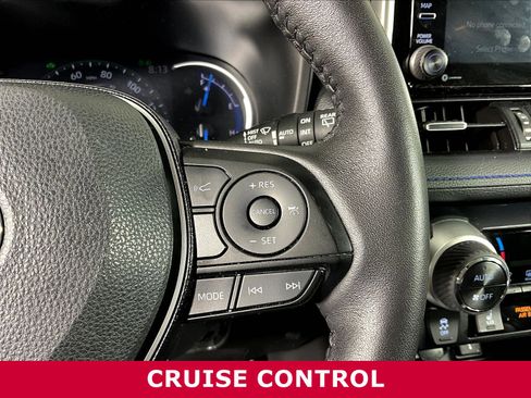 Used 2021 Toyota RAV4 XSE AWD/4WD image 11