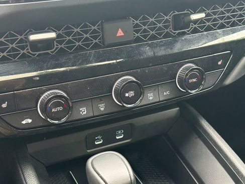 Certified 2025 Honda Accord Sport image 19