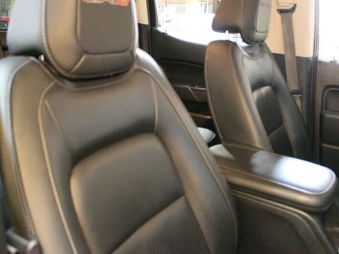 Used 2018 Chevrolet Colorado ZR2 AWD/4WD image 11