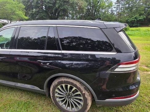 Used 2020 Lincoln Aviator Reserve w/ Equipment Group 201A RWD image 2
