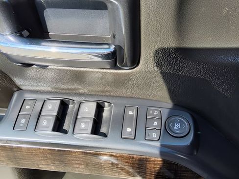 Used 2014 GMC Sierra 1500 Denali w/ Driver Alert Package AWD/4WD image 20