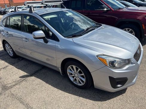 Used 2012 Subaru Impreza 2.0i Premium AWD/4WD image 4