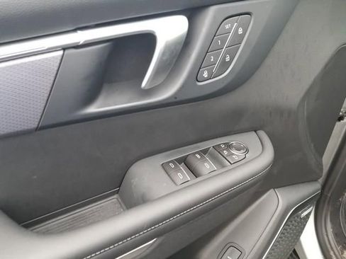 New 2026 Buick Enclave Sport Touring w/ Power Package FWD image 10