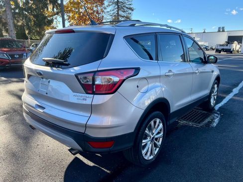 Used 2018 Ford Escape Titanium w/ Ford Safe & Smart Package image 6