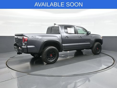 Used 2022 Toyota Tacoma TRD Pro AWD/4WD image 7