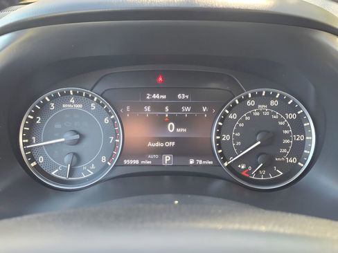 Used 2021 Nissan Armada SL w/ Captain's Chairs Package image 25