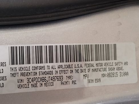 Used 2018 Dodge Journey SE w/ Popular Equipment Group FWD image 33