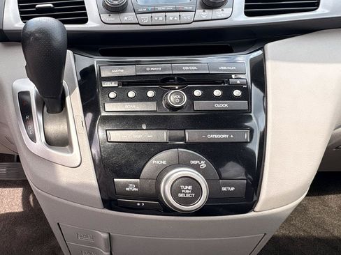 Used 2013 Honda Odyssey EX-L image 21
