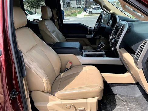 Used 2016 Ford F150 Lariat w/ Equipment Group 502A Luxury image 9