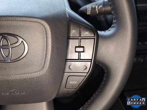 Used 2025 Toyota Prius LE image 17