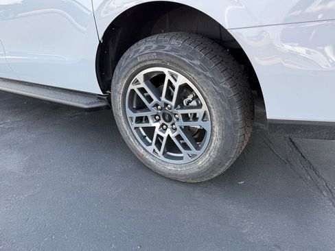 New 2026 Ford Expedition Max Active image 16