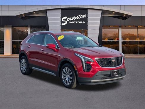 Used 2023 Cadillac XT4 Premium Luxury w/ Technology Package image 7