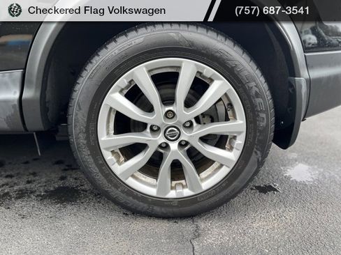 Used 2020 Nissan Rogue Sport SV w/ Technology Package image 7