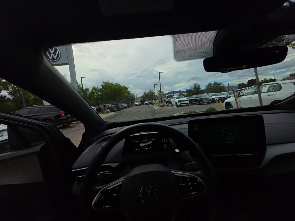 Certified 2023 Volkswagen ID.4 Pro S AWD/4WD image 14