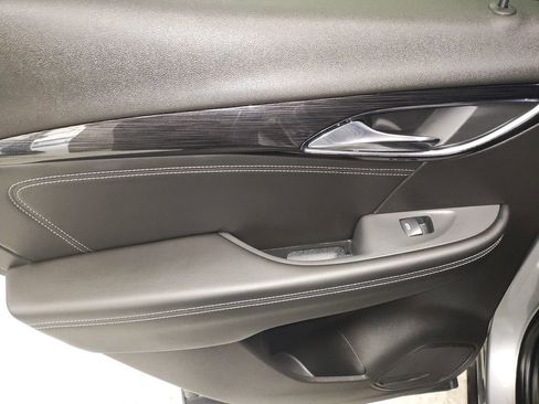 Used 2023 Buick Envision Essence image 27