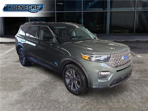 Certified 2023 Ford Explorer XLT w/ Equipment Group 202A image 6