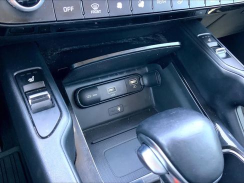 Certified 2022 Kia Telluride S FWD image 27