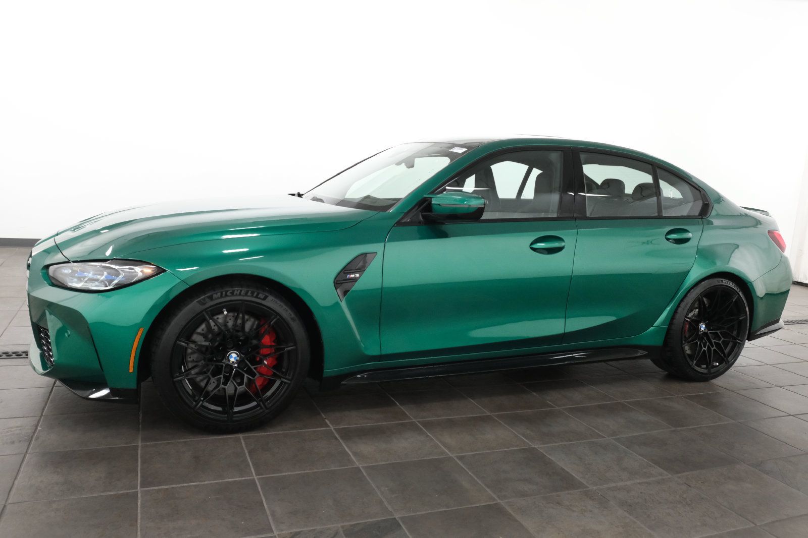 Used 2024 BMW M3 RWD image 3
