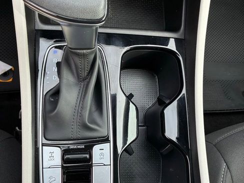 Used 2023 Hyundai Tucson SE image 35