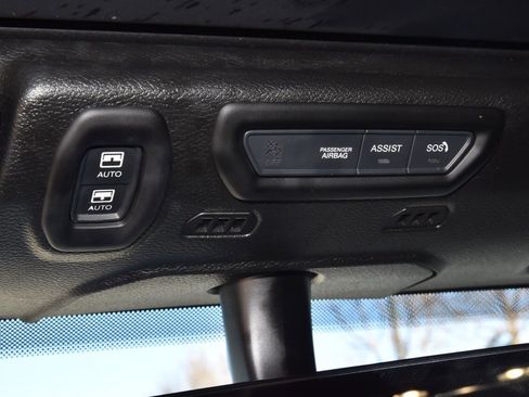 Used 2023 Jeep Wrangler Unlimited Rubicon 4xe w/ Steel Bumper Group image 33