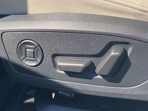 Used 2023 Audi A3 2.0T Premium w/ Convenience Package image 13