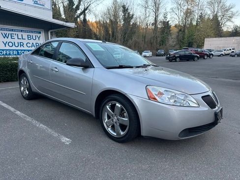 Used 2005 Pontiac G6 GT w/ Premium Value Package image 3