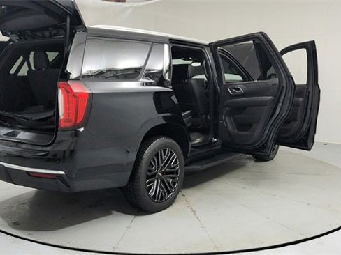 Used 2021 GMC Yukon SLT w/ SLT Luxury Plus Package image 10