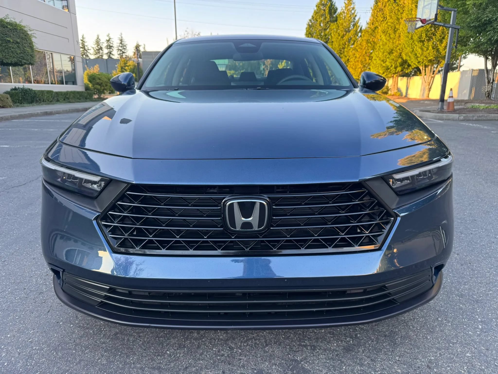 Used 2023 Honda Accord EX image 3