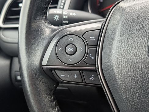 Used 2022 Toyota Camry XSE image 21