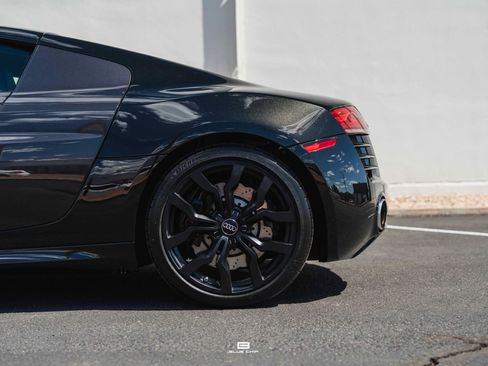 Used 2014 Audi R8 V10 AWD/4WD image 14