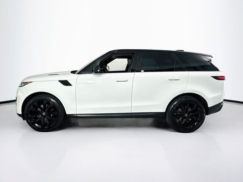 Used 2024 Land Rover Range Rover Sport SE AWD/4WD image 8