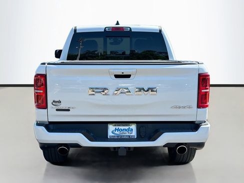 Used 2025 RAM 1500 Limited w/ Body Color Bumper Group AWD/4WD image 6