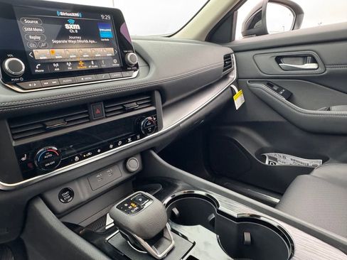 New 2026 Nissan Rogue SV FWD image 15