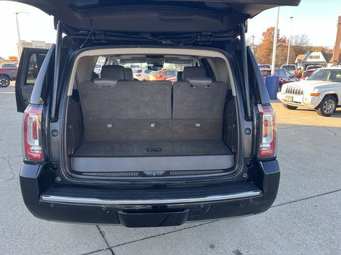 Used 2015 GMC Yukon Denali w/ Touring Package image 30