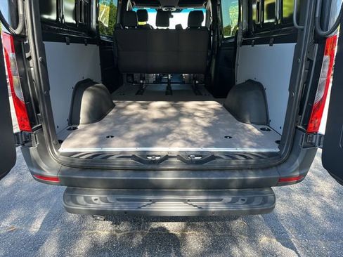 Used 2026 Mercedes-Benz Sprinter 2500 image 29