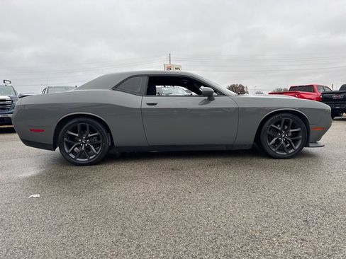 Used 2019 Dodge Challenger GT w/ Blacktop Package image 7