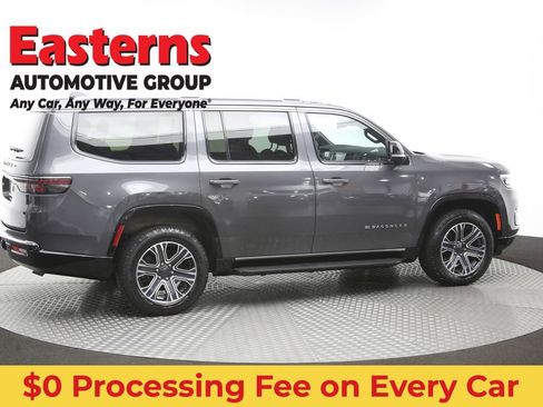 Used 2024 Jeep Wagoneer Series II AWD/4WD image 46