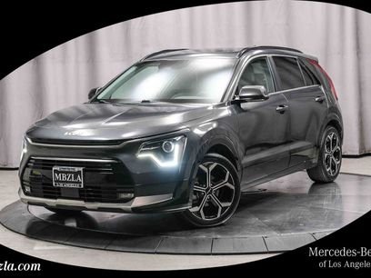 Used 2023 Kia Niro EX Touring