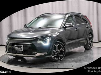 Used 2023 Kia Niro EX Touring FWD video 1