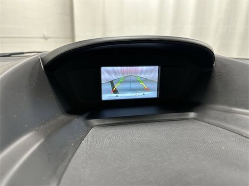 Used 2018 Ford Escape SE w/ Ford Safe & Smart Package image 12