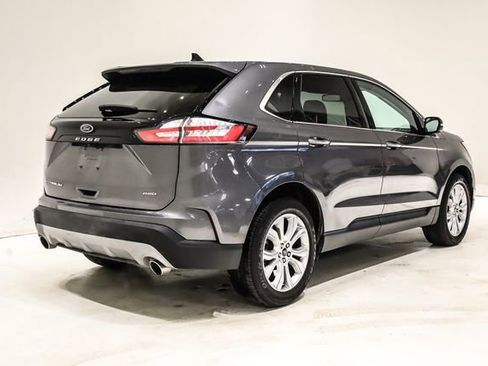 Used 2023 Ford Edge Titanium image 6