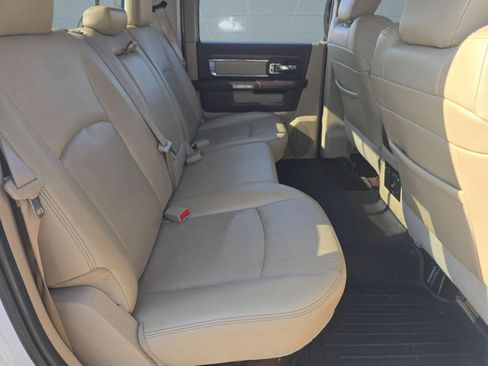 Used 2016 RAM 2500 Laramie w/ Convenience Group image 20