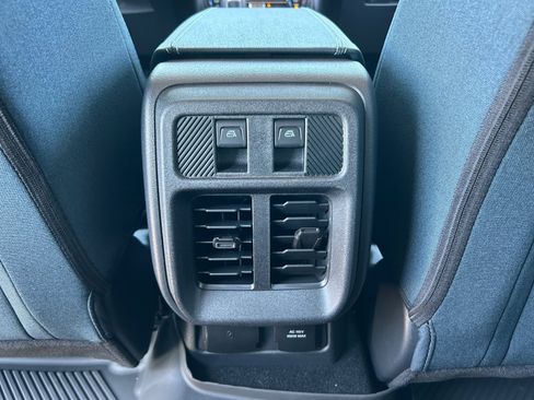 New 2026 Ford Bronco Heritage Edition AWD/4WD image 32