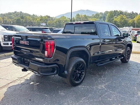 Used 2024 GMC Sierra 1500 Elevation w/ Elevation Premium Package AWD/4WD image 8