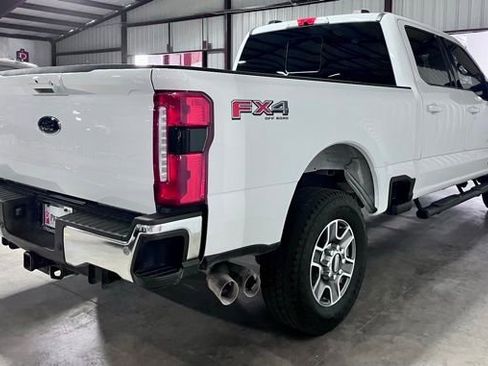 Used 2024 Ford F250 Lariat w/ FX4 Off-Road Package AWD/4WD image 2