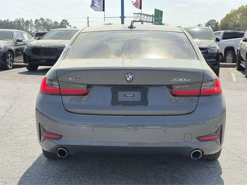 Used 2021 BMW 330e xDrive w/ Premium Package AWD/4WD image 24